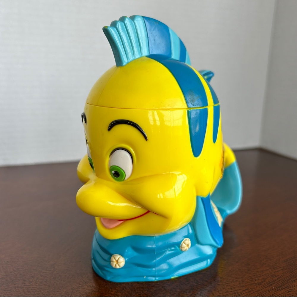 The Little Mermaid Flounder Mug with Flip Top Disney on Ice Souvenir Cup